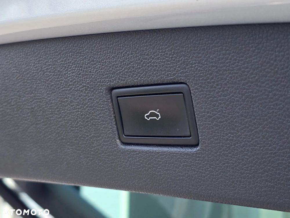 Volkswagen Tiguan 2.0 TDI SCR Life DSG - 24