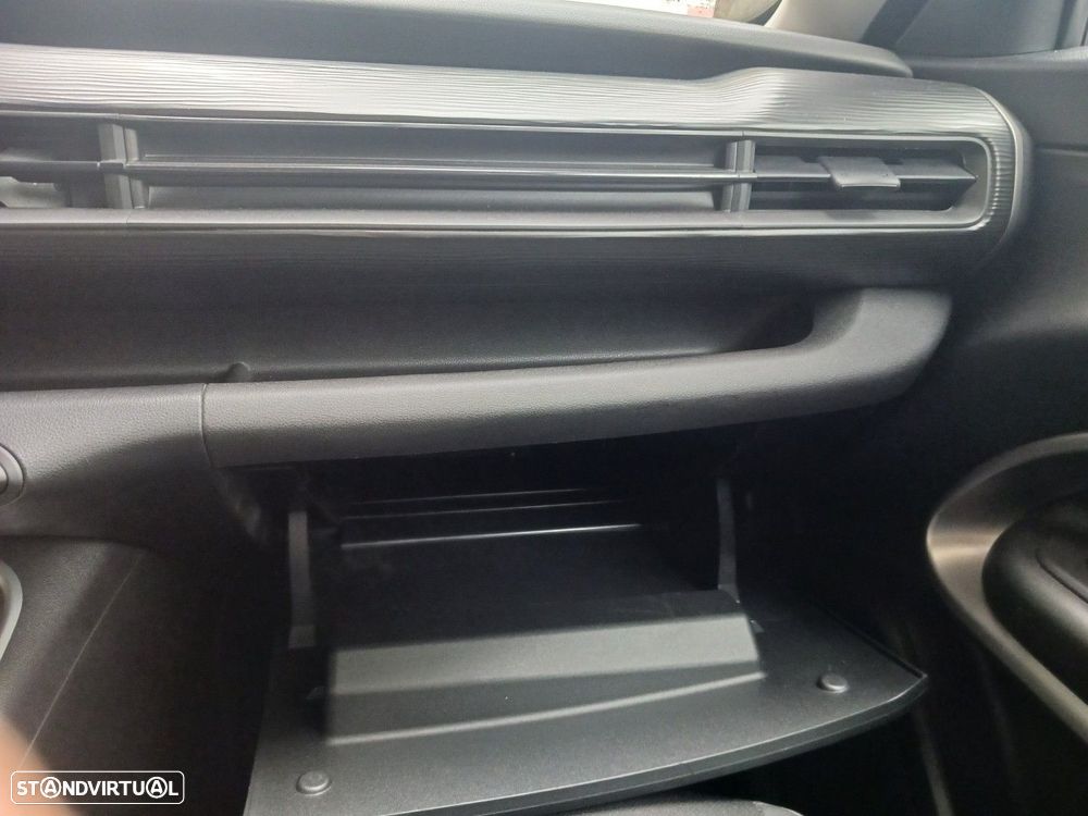 Jeep Avenger 1.2 GSE T3 Altitude - 23