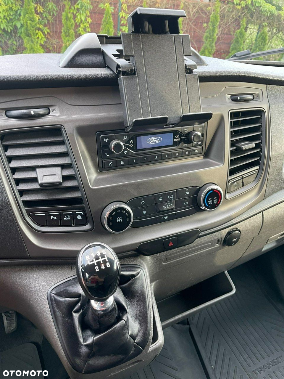 Ford Transit - 11
