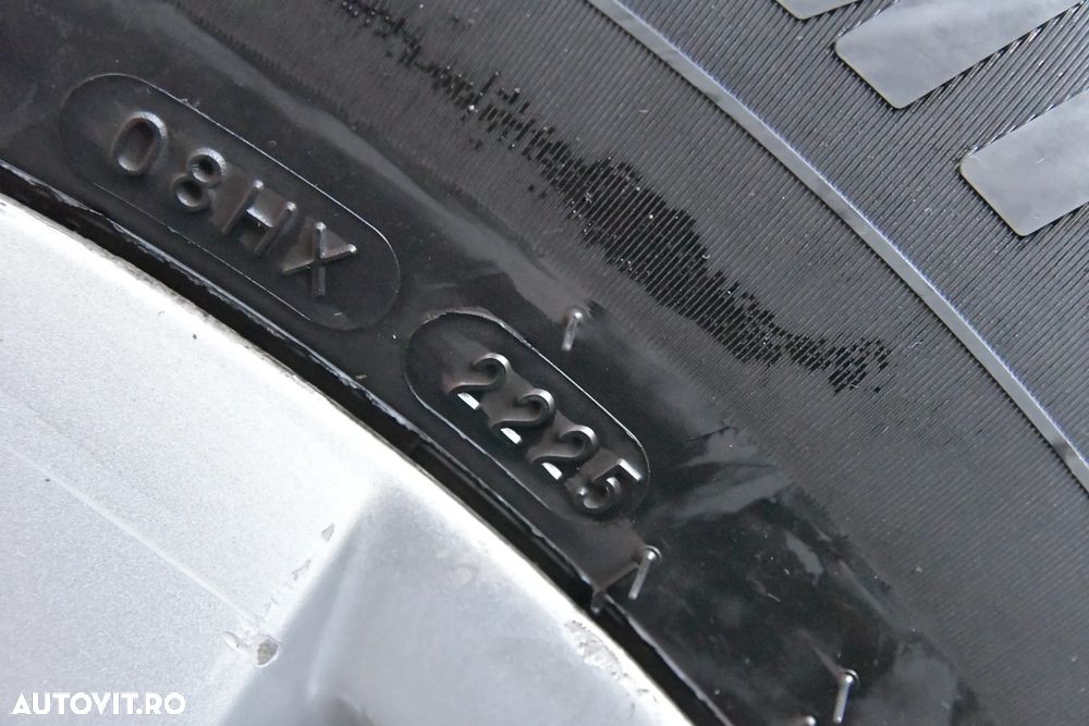 Volkswagen Touareg 3.0 V6 TDI BMT - 17