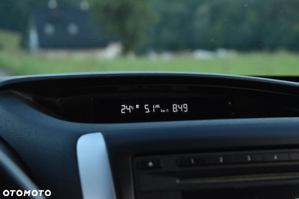 Subaru Impreza - 14