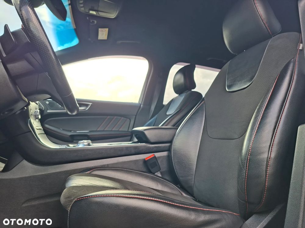 Ford Edge 2.0 EcoBlue Bi-Turbo 4x4 ST-LINE - 13