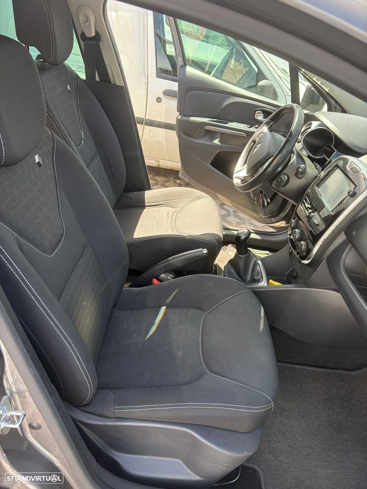 Renault Clio 1.5 dCi Limited - 7