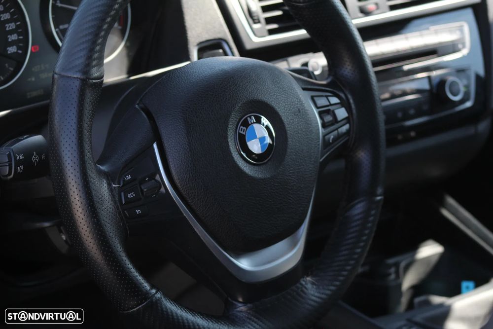 BMW 116 d EDynamics Line Urban - 17
