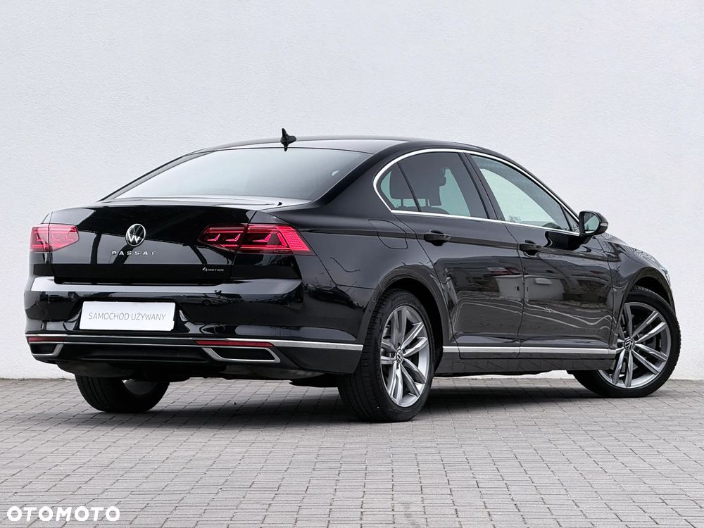 Volkswagen Passat 2.0 TSI 4Mot Elegance DSG - 3