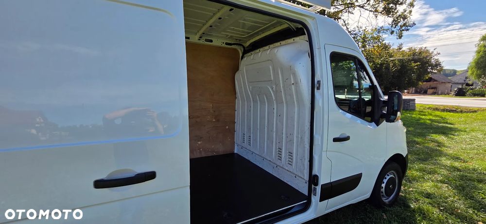 Opel Movano - 11