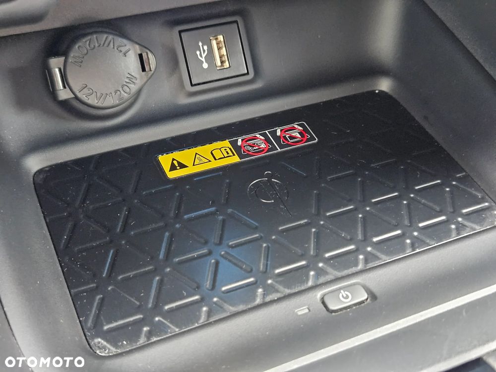 Toyota RAV4 2.5 Hybrid Selection 4x4 - 38