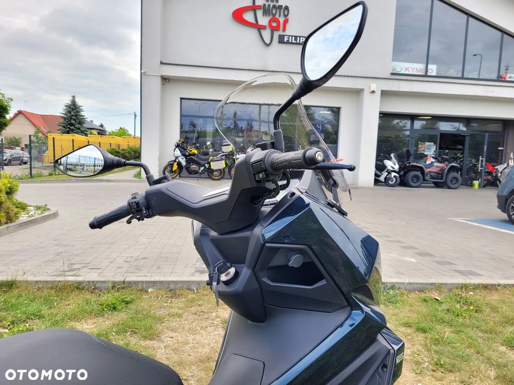 Kymco Skytown - 10
