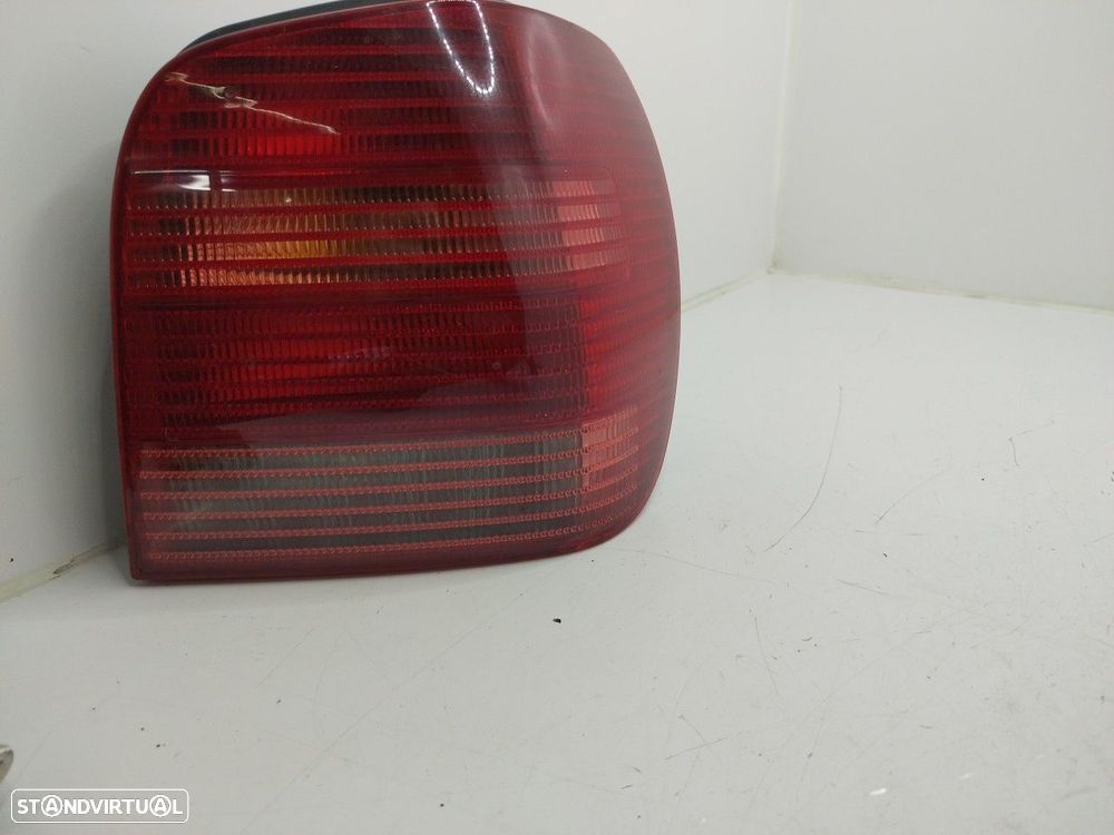 Farolim Stop Dto Volkswagen Polo (6N) - 2