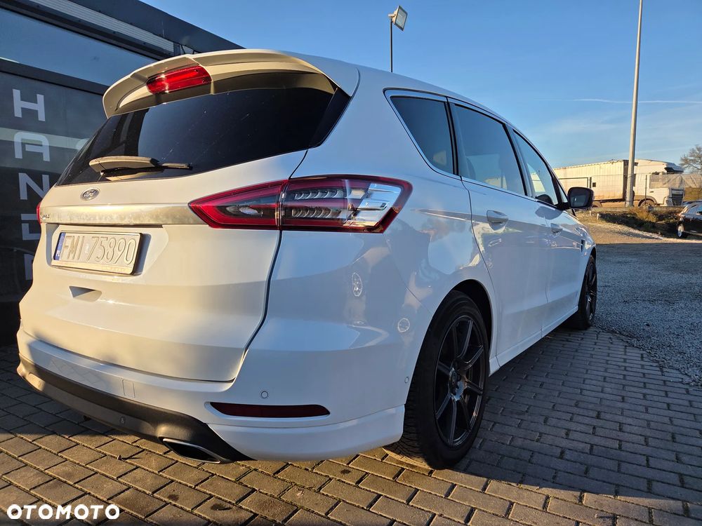 Ford S-Max 2.0 TDCi Titanium PowerShift - 8