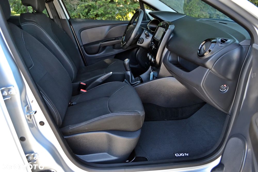 Renault Clio - 20