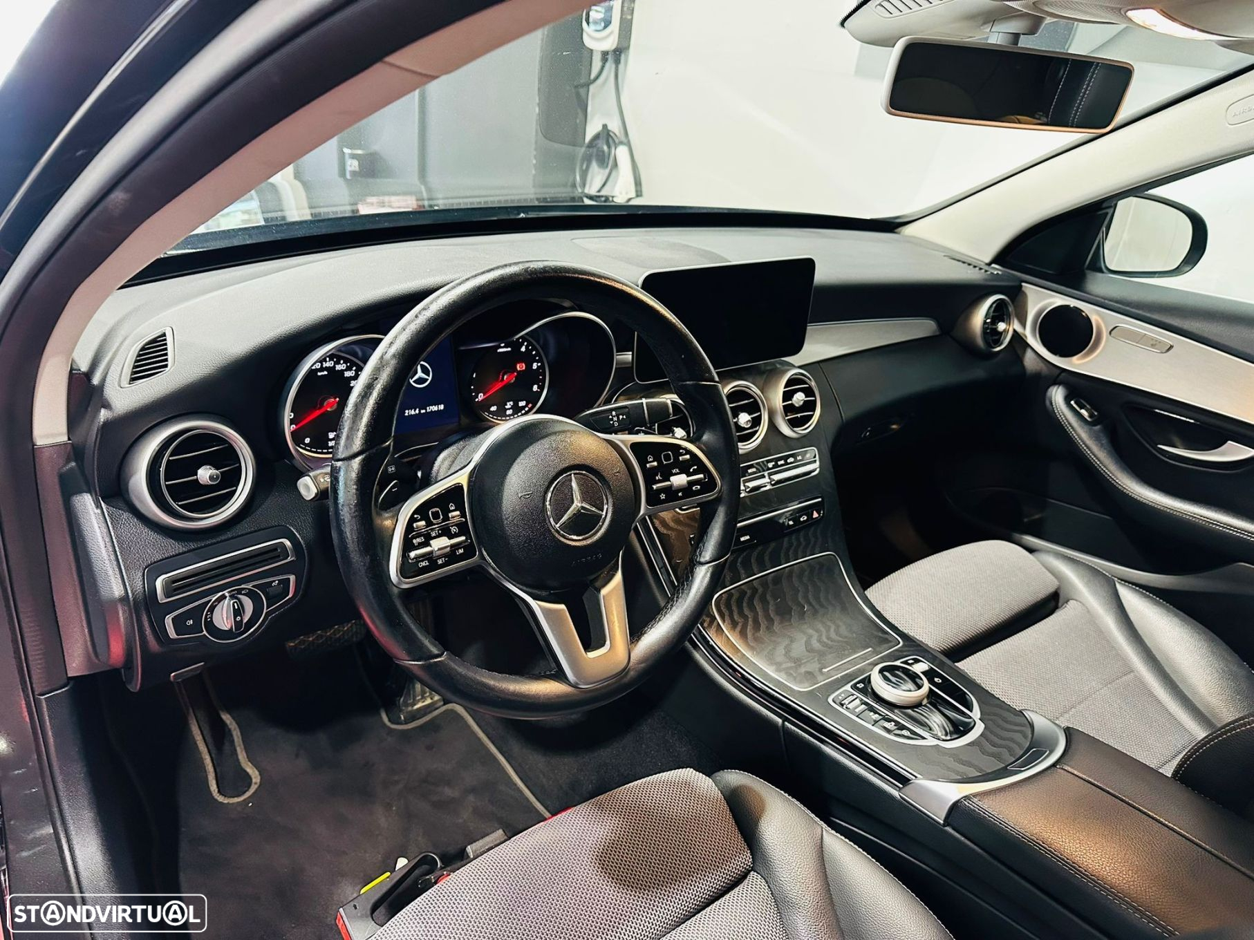 Mercedes-Benz C 180 - 5