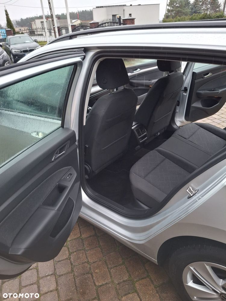 Volkswagen Golf 2.0 TDI SCR Life - 12