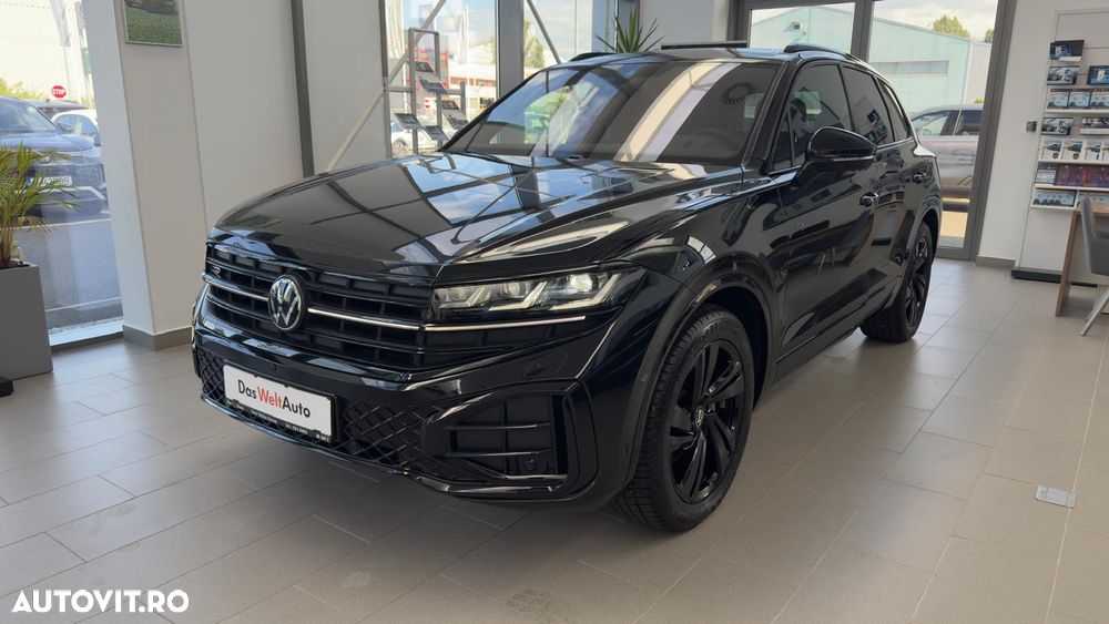 VOLKSWAGEN Touareg 2025