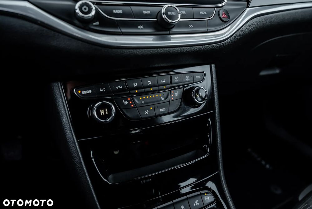 Opel Astra 1.4 Turbo Ultimate - 33