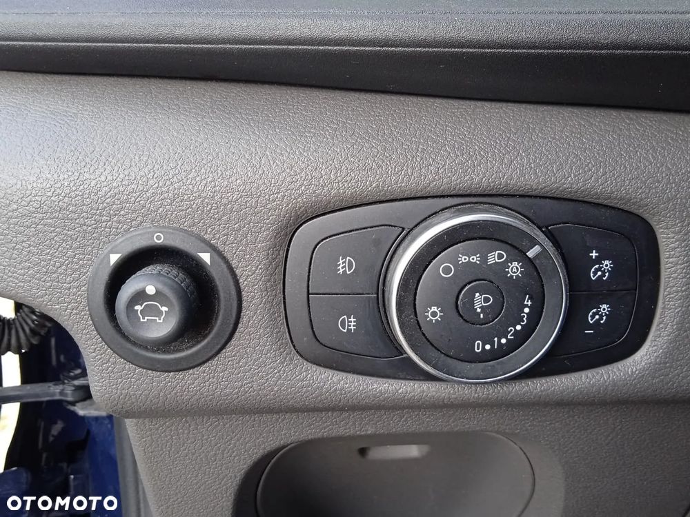 Ford Transit 330 L2H2 Trend - 24