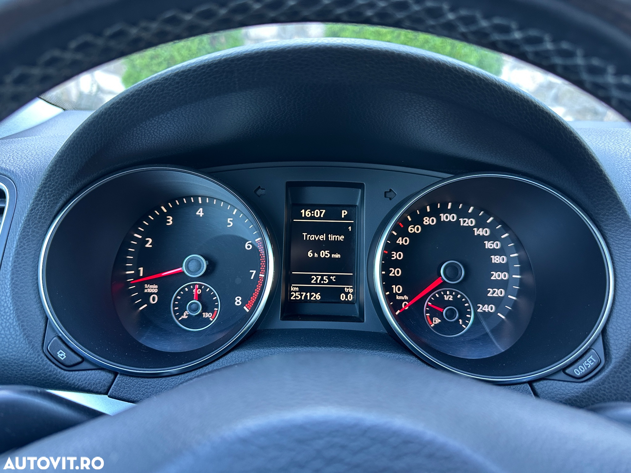 Volkswagen Golf 1.4 TSI Highline DSG - 6