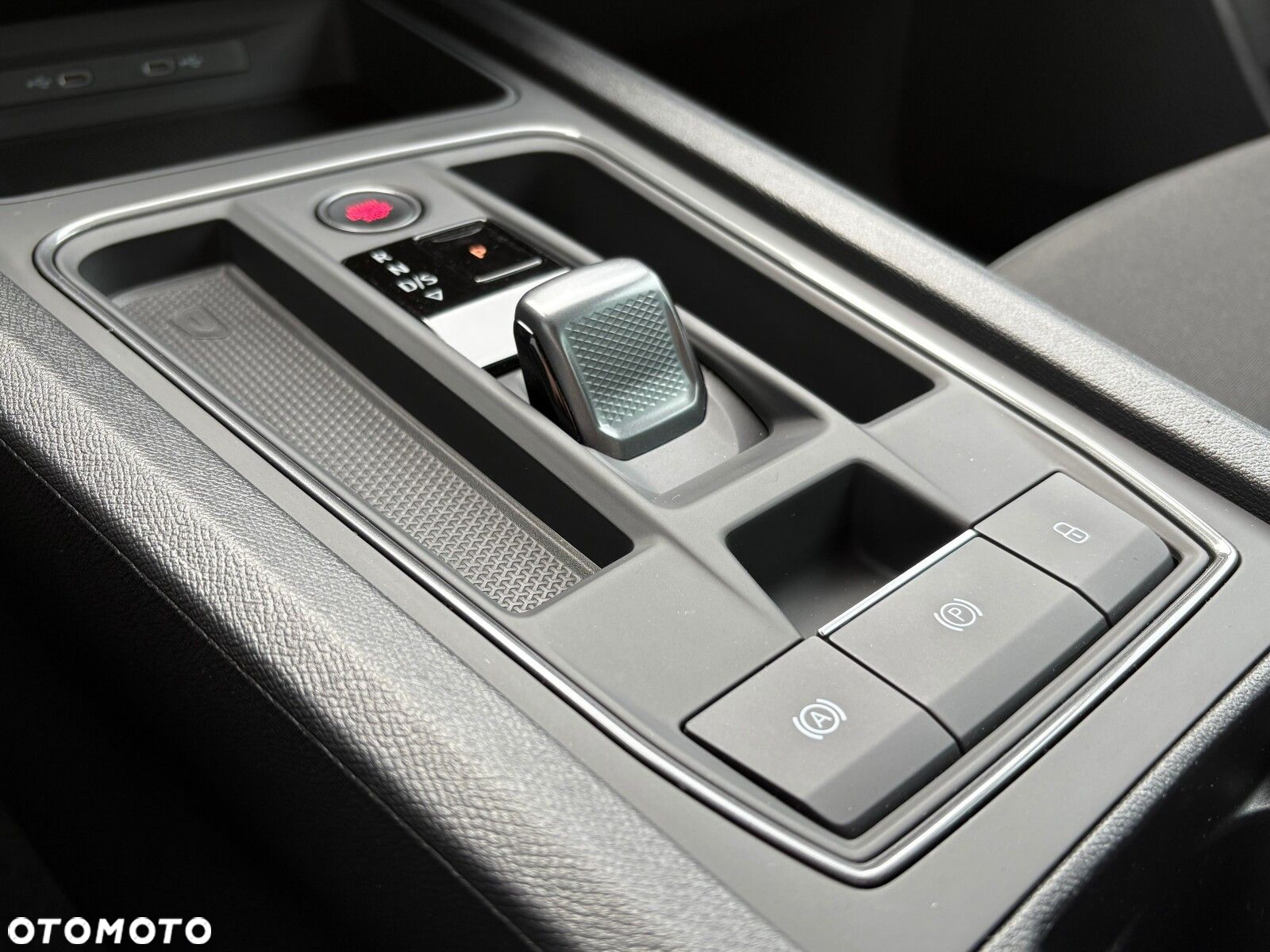 Cupra Formentor - 25