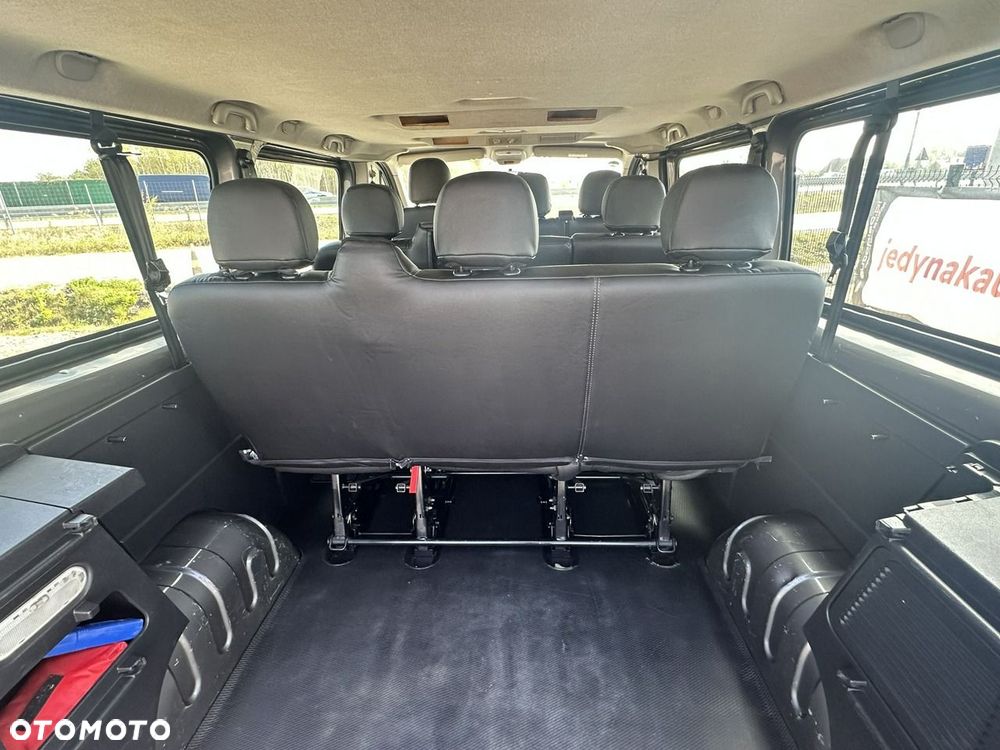 Opel Vivaro - 12