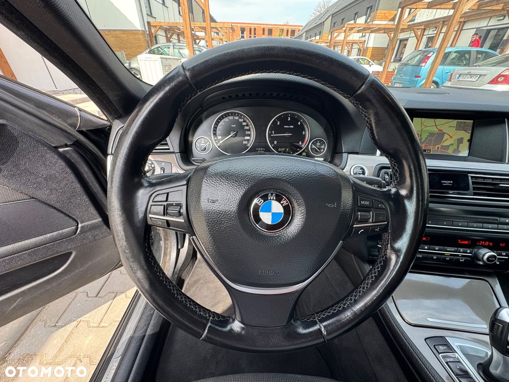 BMW Seria 5 - 21