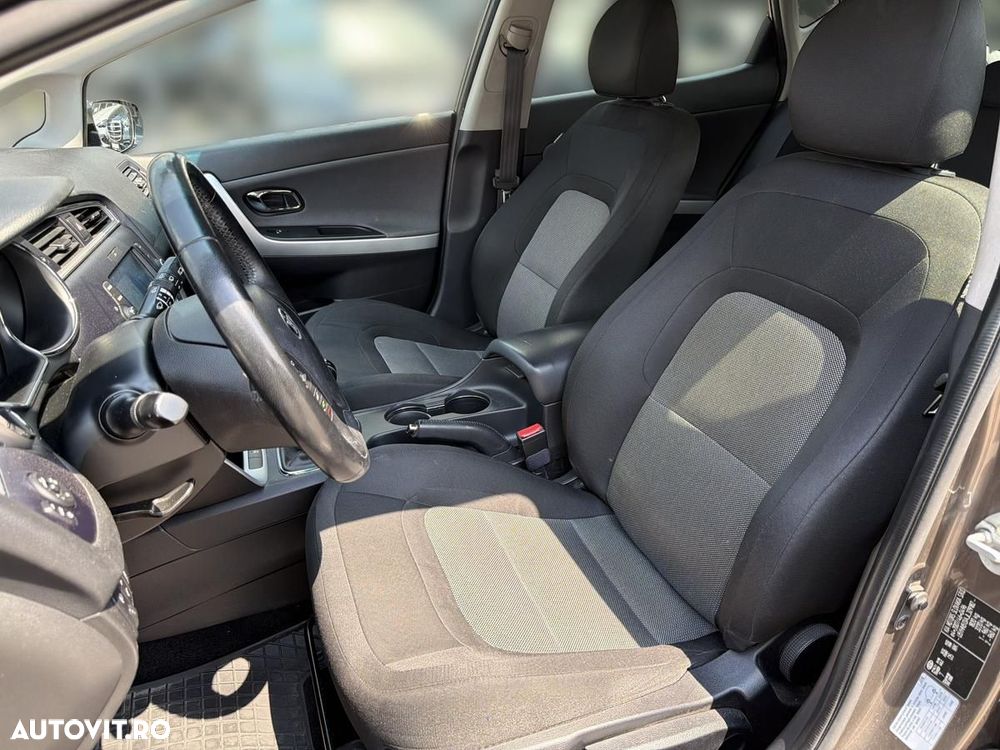 Kia Ceed 1.6 GDI City - 13