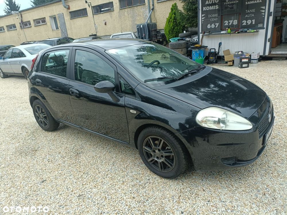 Fiat Grande Punto - 2
