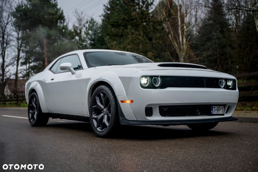 Dodge Challenger 3.6 SXT Plus - 1