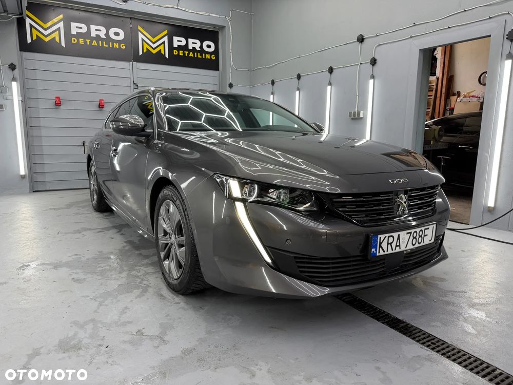 Peugeot 508 1.5 BlueHDi Allure S&S EAT8 - 36