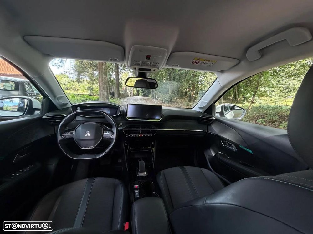 Peugeot e-208 50 kWh Allure Pack - 16
