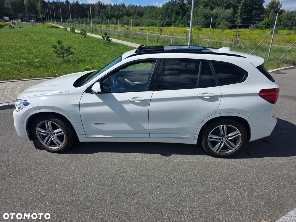 BMW X1 xDrive25i Sport Line - 4