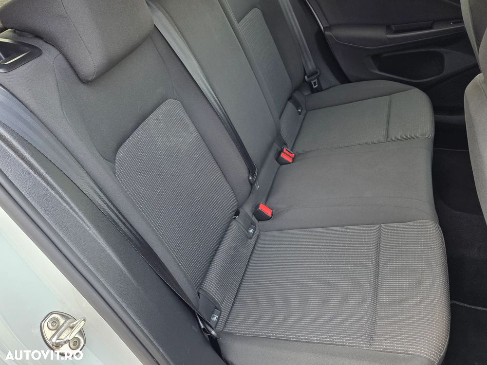 Volkswagen Golf 1.0 TSI OPF - 12