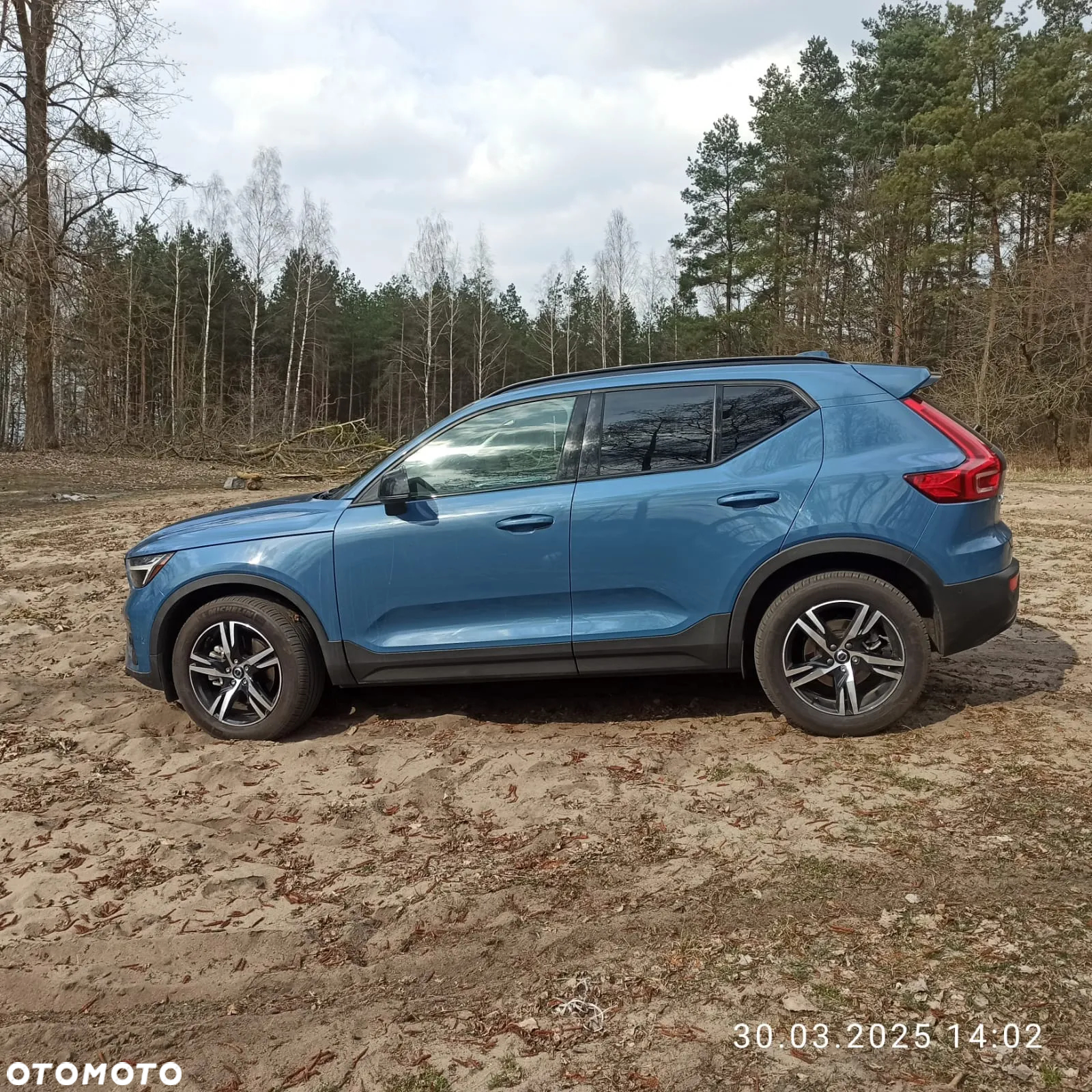 Volvo XC 40 B5 AWD Ultimate Dark - 4