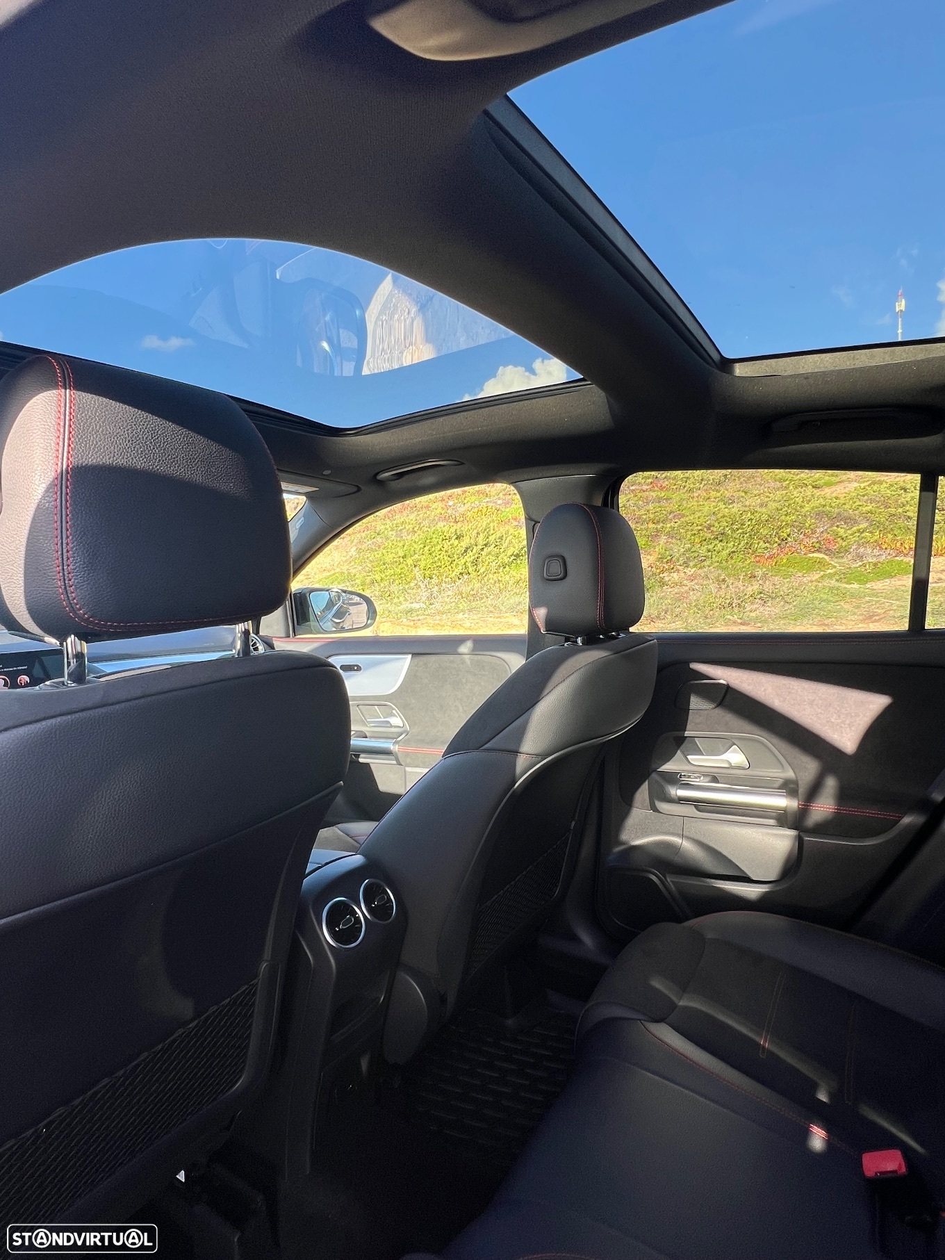 Mercedes-Benz GLA 220 d 4Matic AMG Line - 17