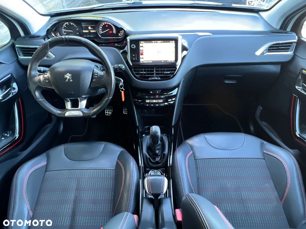 Peugeot 2008 - 18