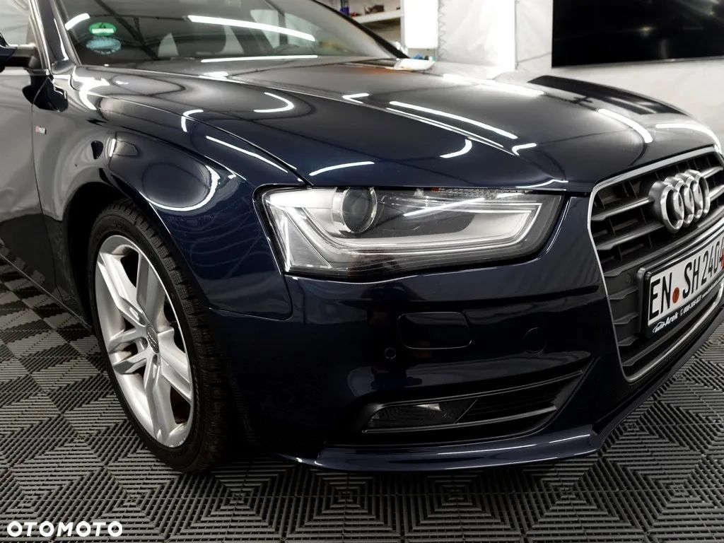 Audi A4 Avant 2.0 TDI DPF S line Sportpaket - 1