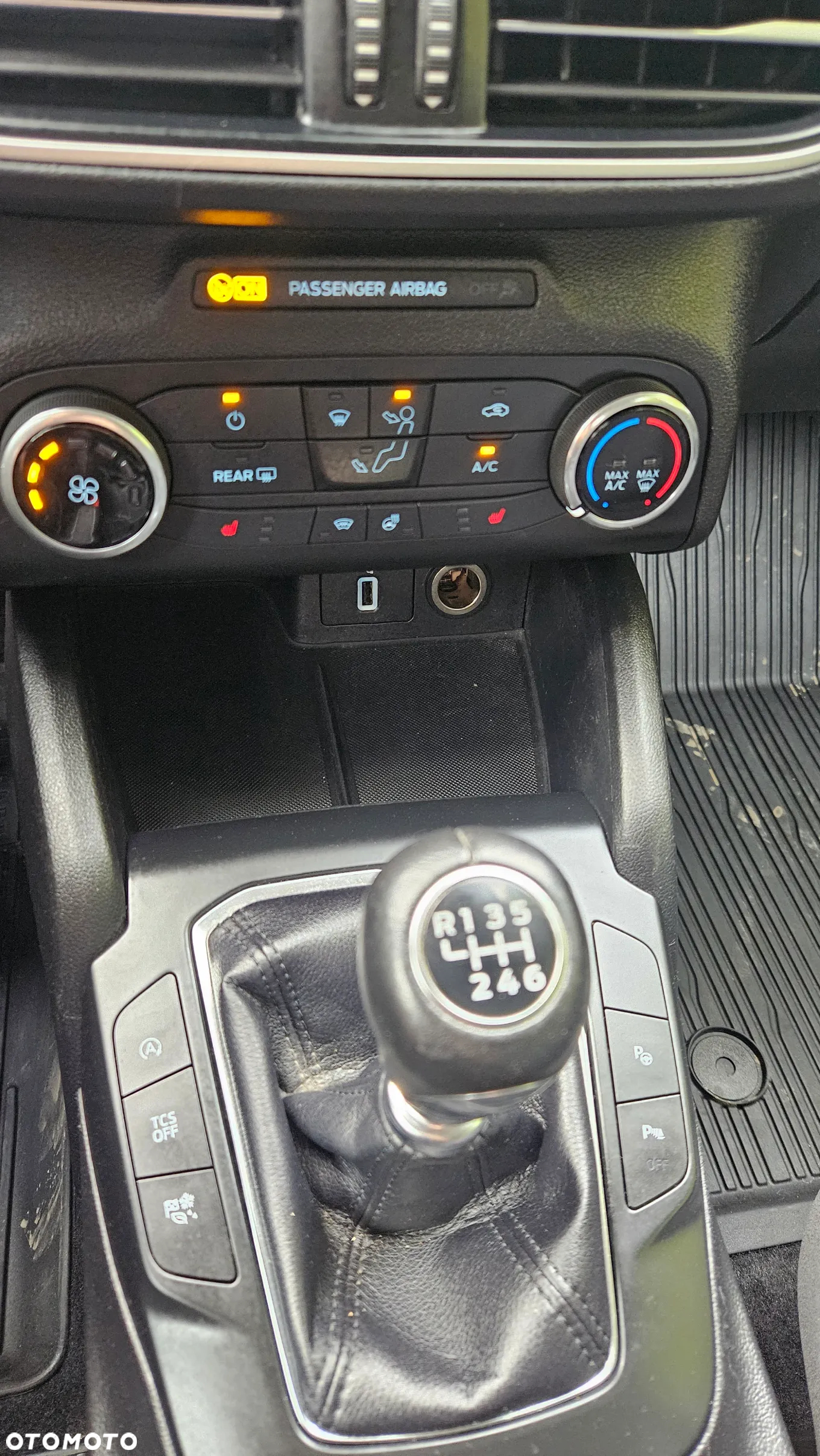 Ford Focus 1.5 TDCi DPF Start-Stopp-System Titanium - 16