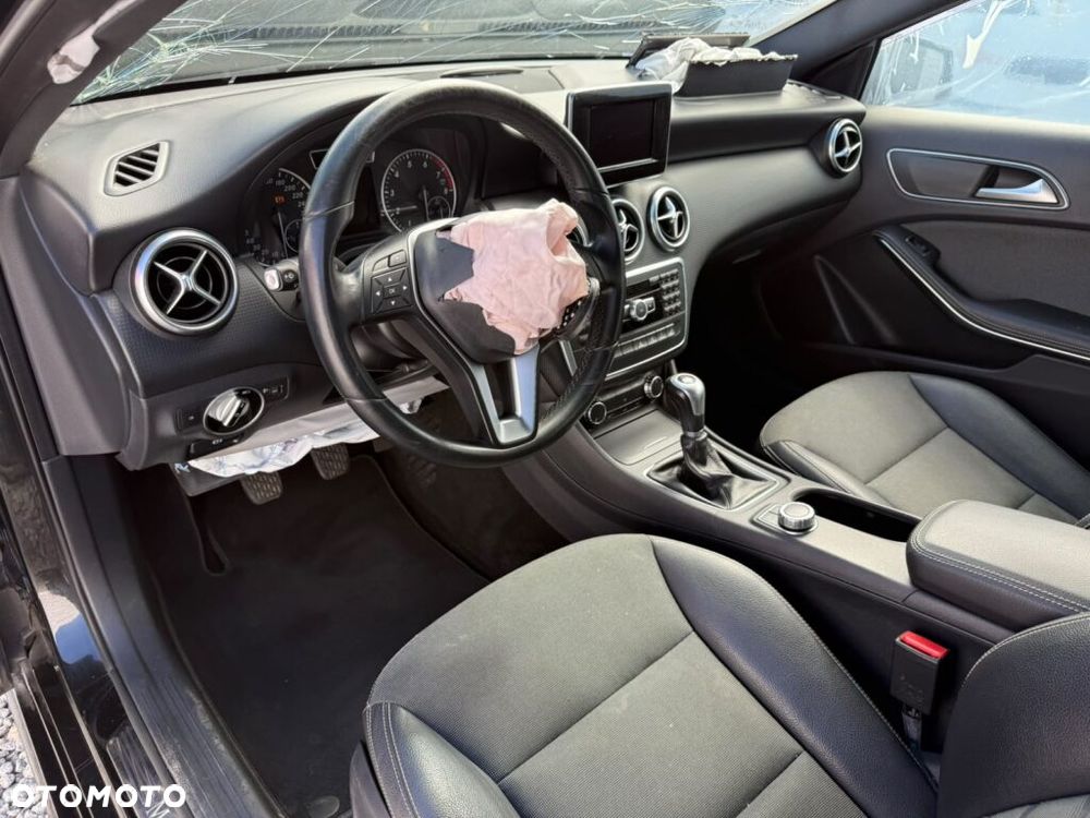 Mercedes-Benz Klasa A 180 SCORE - 8