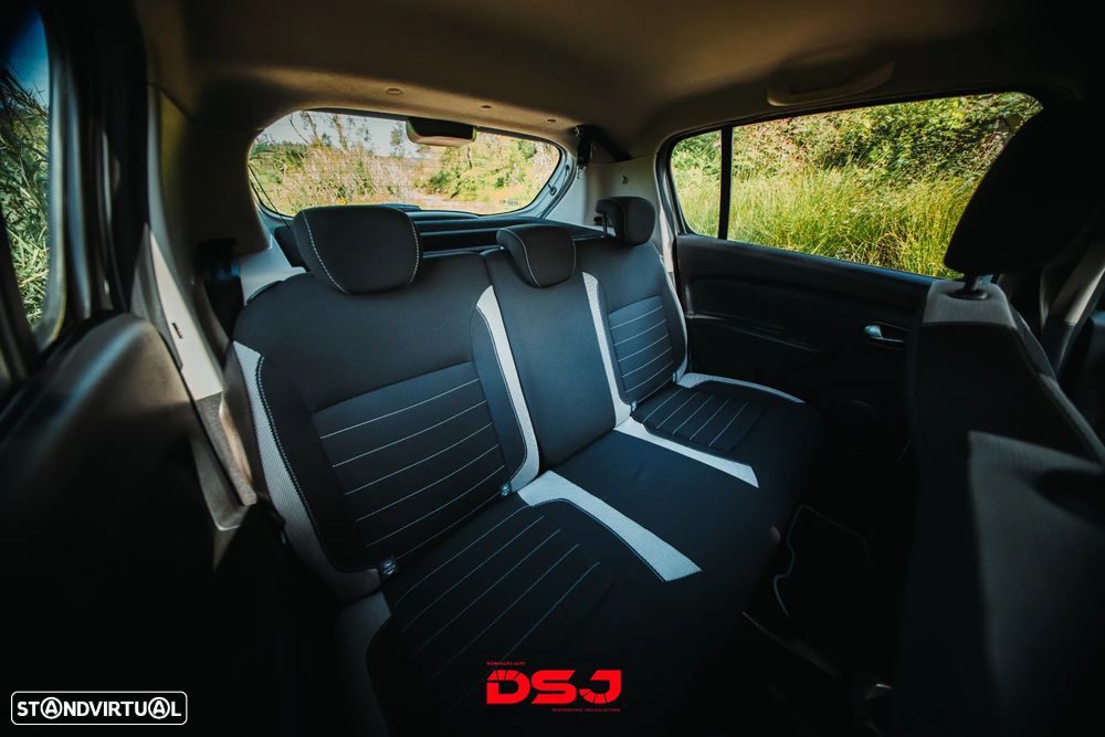 Dacia Sandero Stepway TCe 90 Easy-R Celebration - 10