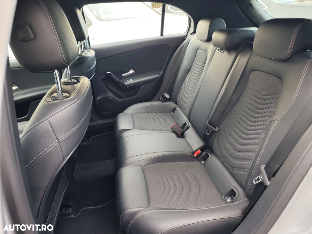 Mercedes-Benz A 180 d 7G-DCT - 13