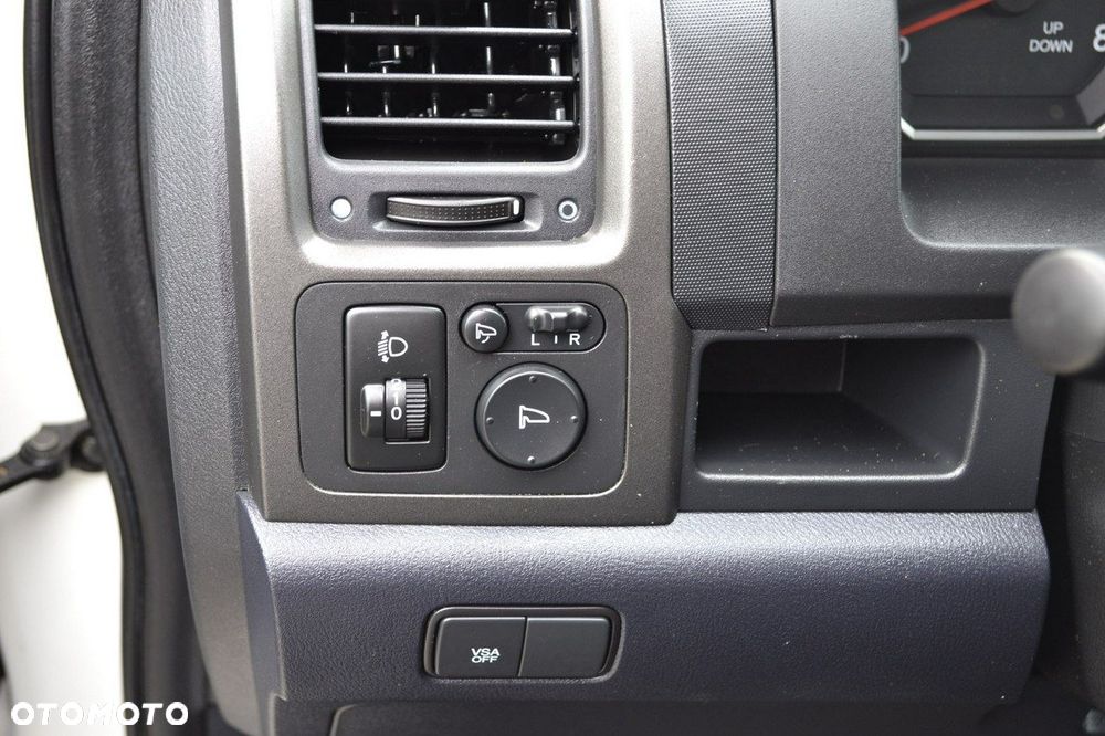 Honda CR-V 2.0i-VTEC Comfort 50 Jahre Edition - 29