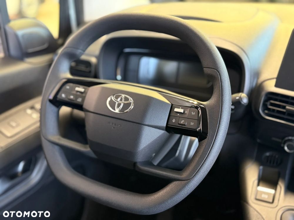 Toyota Proace City - 9