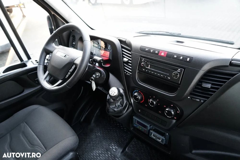 Iveco DAILY 35-130 / FRIGIDER / UNITATE SUPORT / HALOGEN DHOLLANDIA / AUTOMAT / DUBLU / - 27