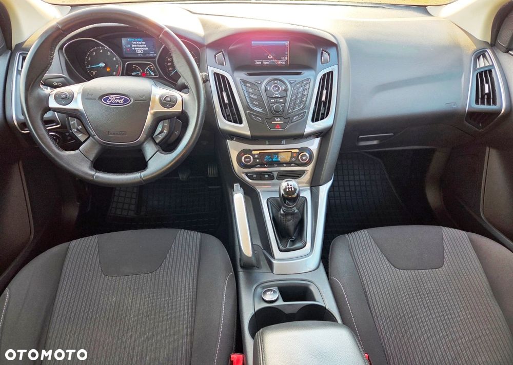 Ford Focus 1.6 Titanium - 29