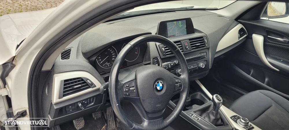 BMW 2000 - 6