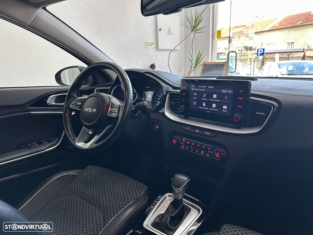 Kia XCeed 1.6 GDi PHEV Drive - 28