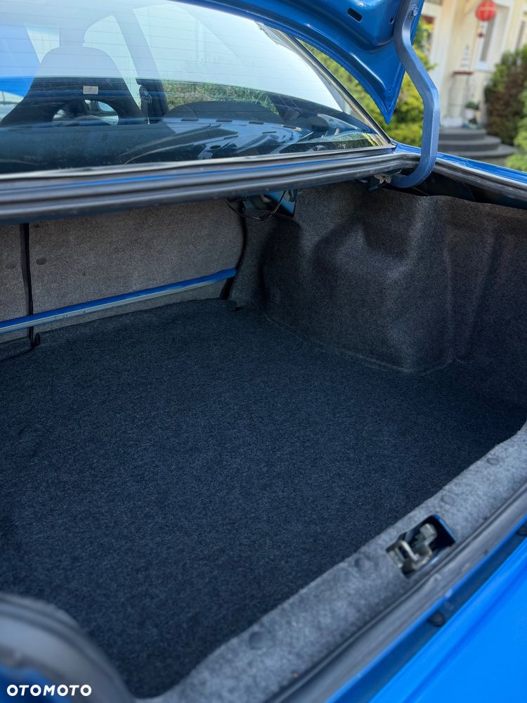 Subaru Impreza 2.0 GT - 38