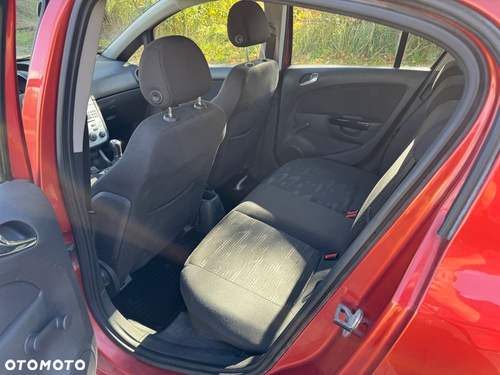 Opel Corsa 1.2 16V Enjoy - 11