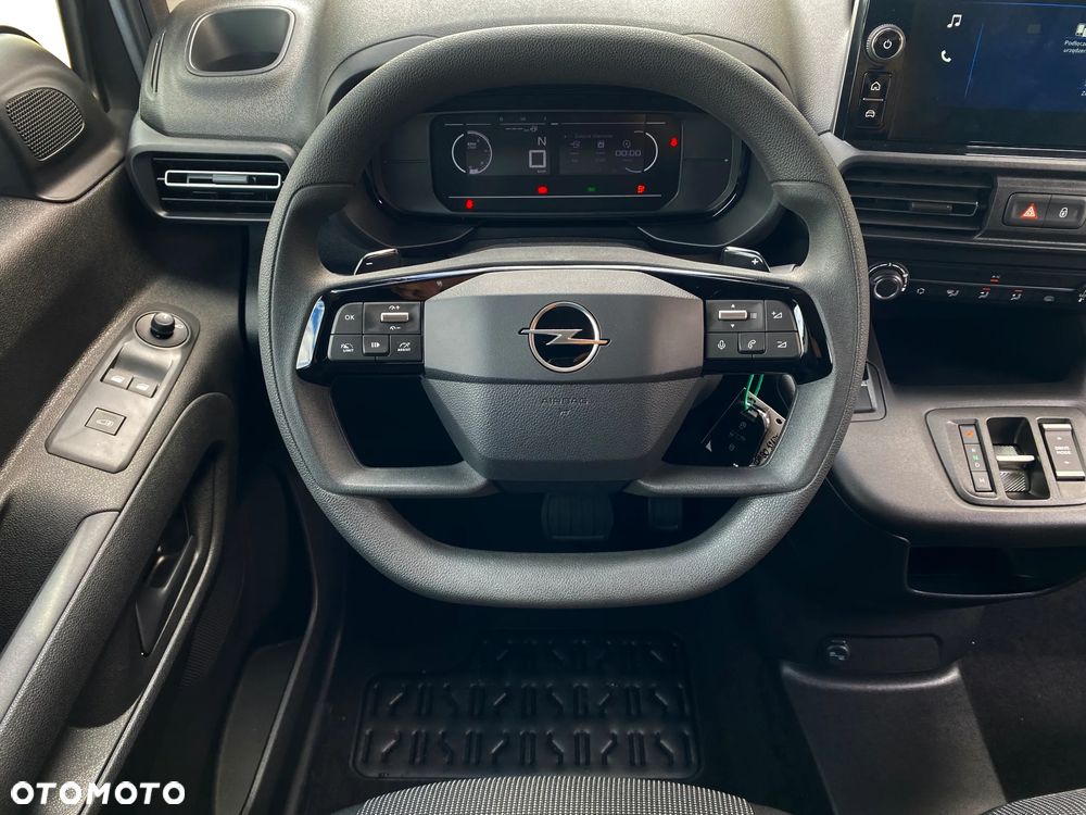 Opel COMBO CARGO | Furgon M |AUTOMAT | 3 miejsca, kamera cofania | Sklejka | Od Ręki - 12