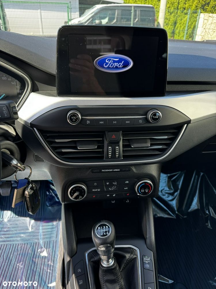 Ford Focus 1.5 EcoBlue SCR Titanium X - 17
