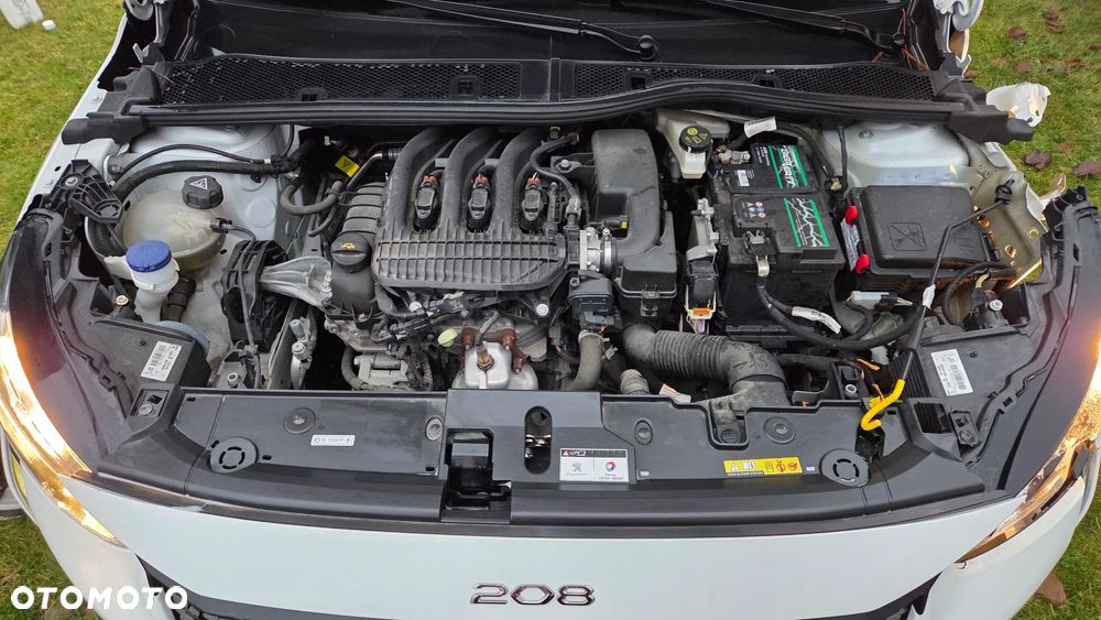 Peugeot 208 PureTech 75 Active Pack - 16